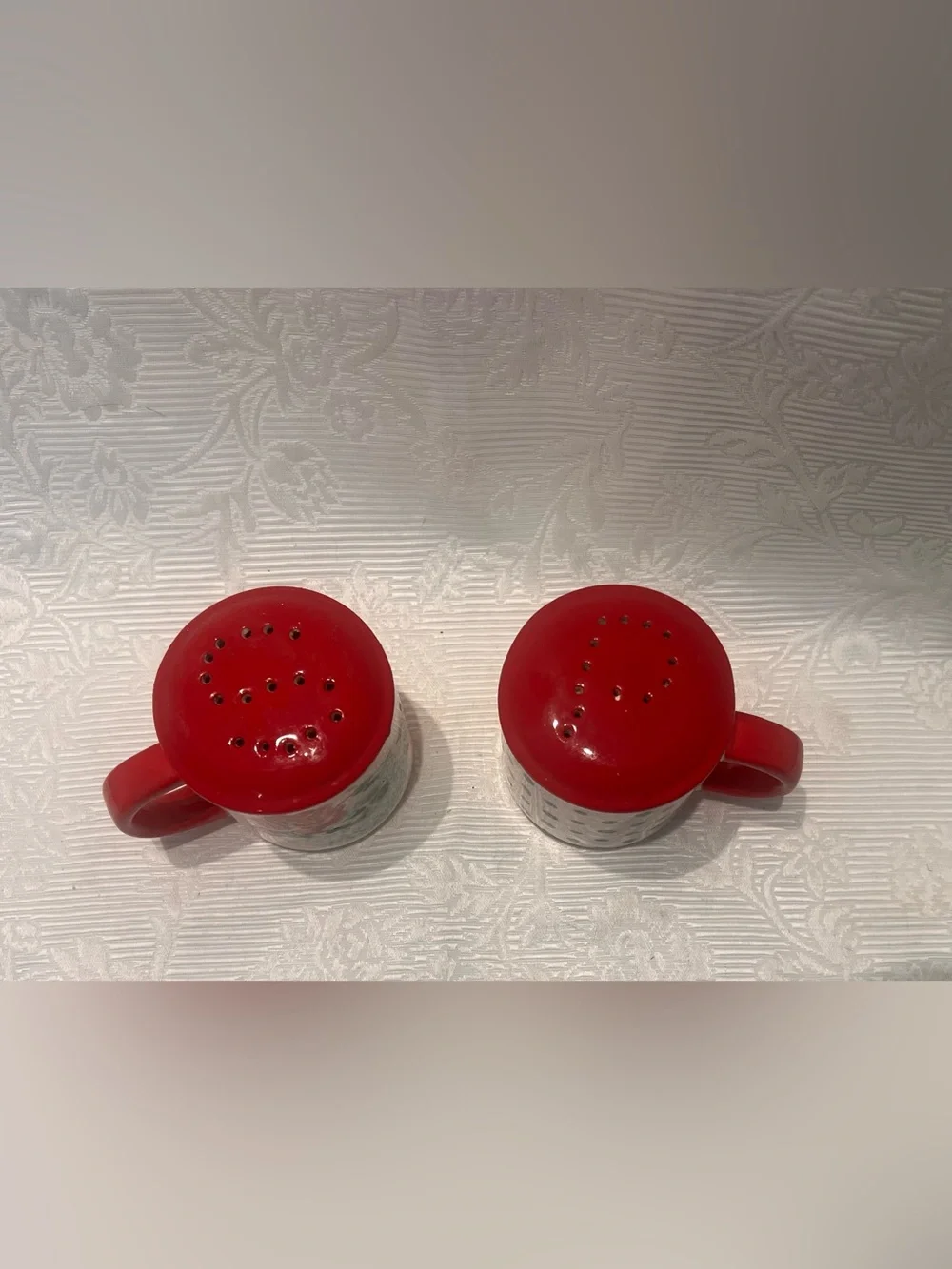 The Pioneer Woman Country Garden Salt and Pepper‎ Shakers Floral Polka Dots